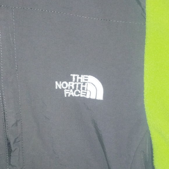 The North Face Jacket Size Small - Picture 2 of 10